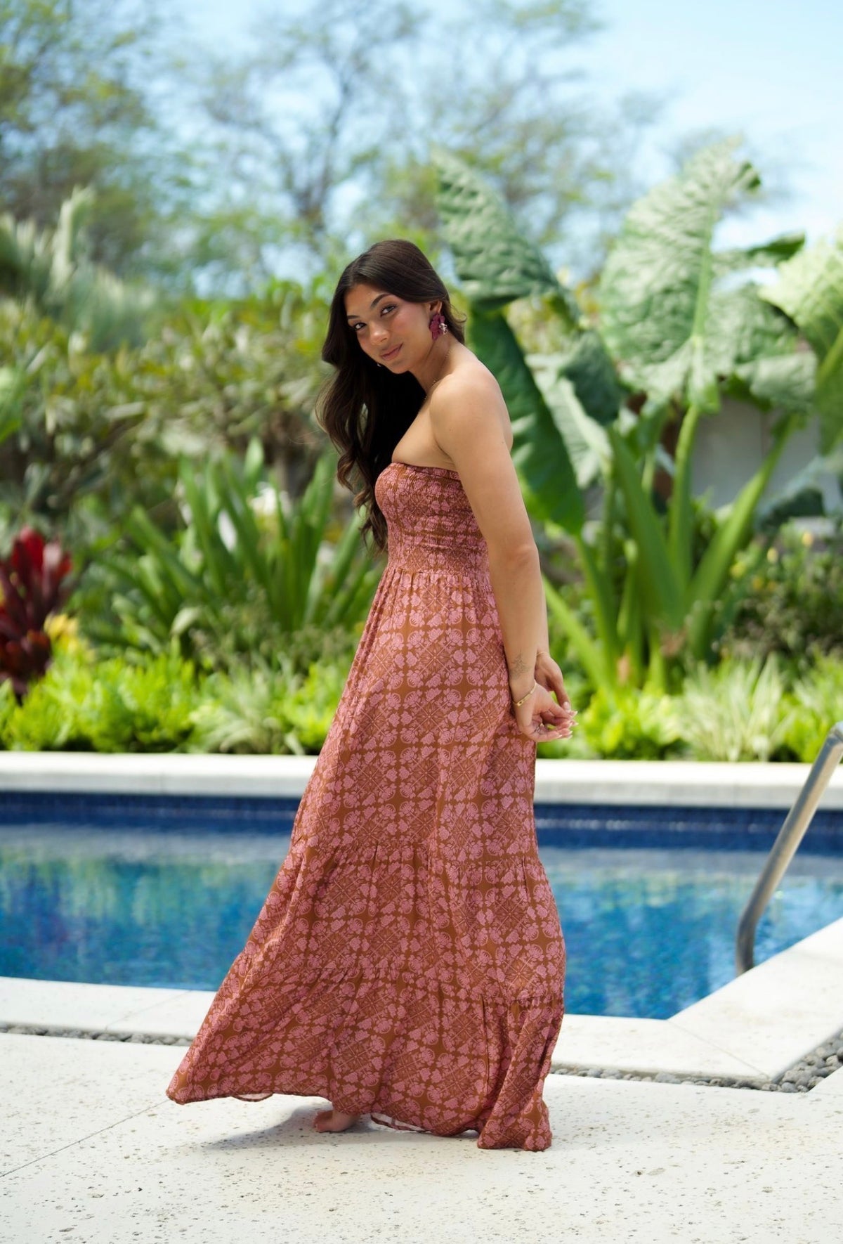 Upcountry Maile Dress in Rosewood