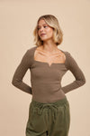 RIBBED KNIT NOTCHED V NECK TOP